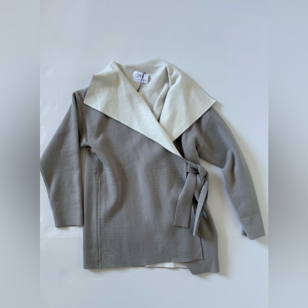 Zara Light Gray Knit Cardigan
